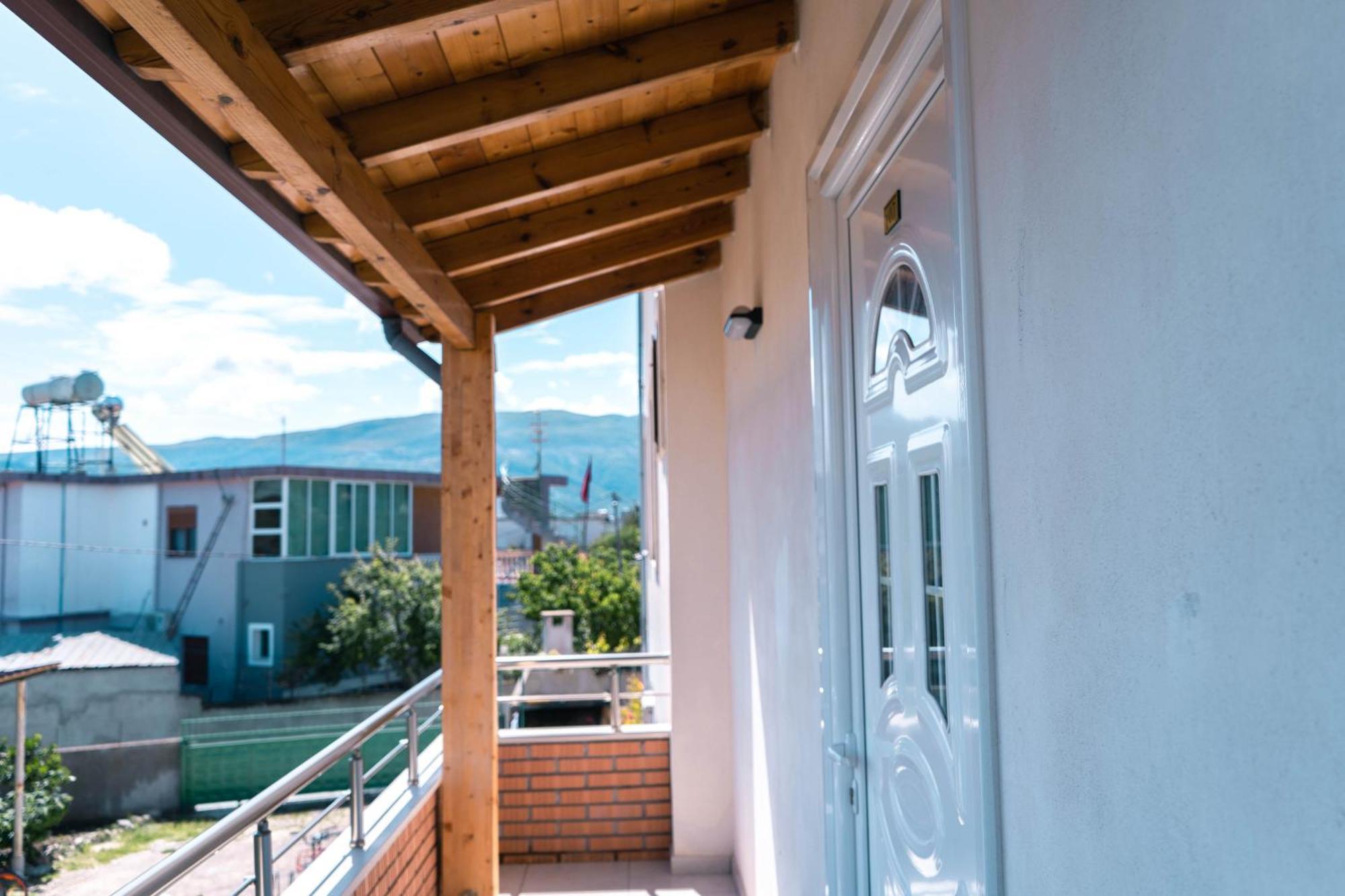 Vila Anxhelo Vlorë Exteriör bild