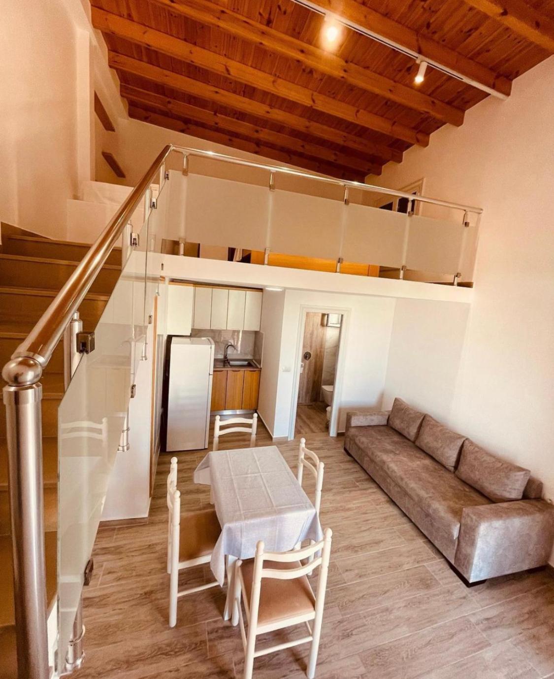 Vila Anxhelo Vlorë Exteriör bild